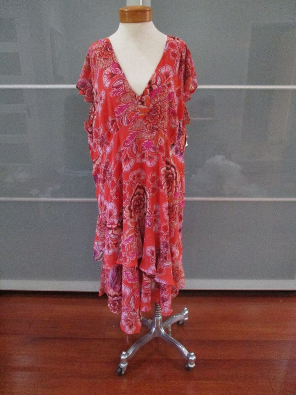 Estelle V-Neck Tiered Floral Print Midi Dress
